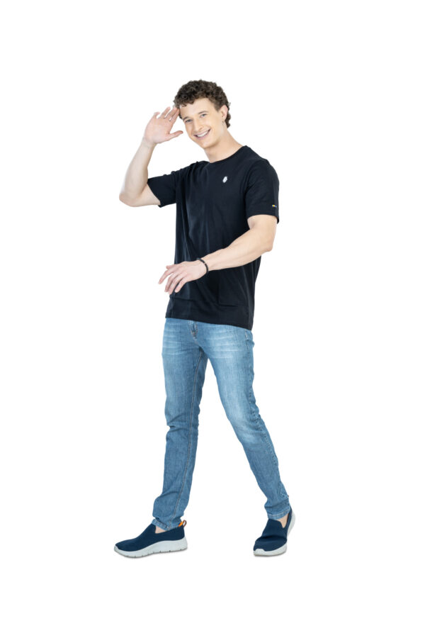 DF Basics Men's 100% Cotton Round Neck T-Shirt for Casual Comfort - Black - Image 5